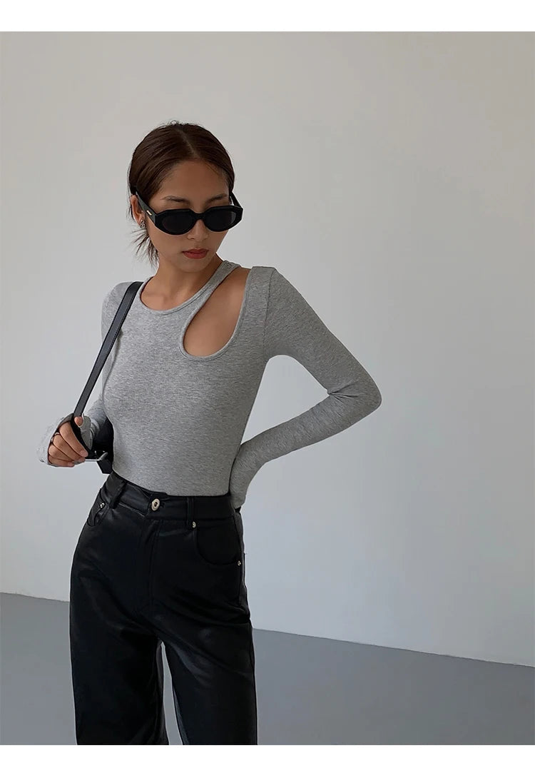 Women’s Bold Cut-Out Long Sleeve Top – Modern Bodycon Fit
