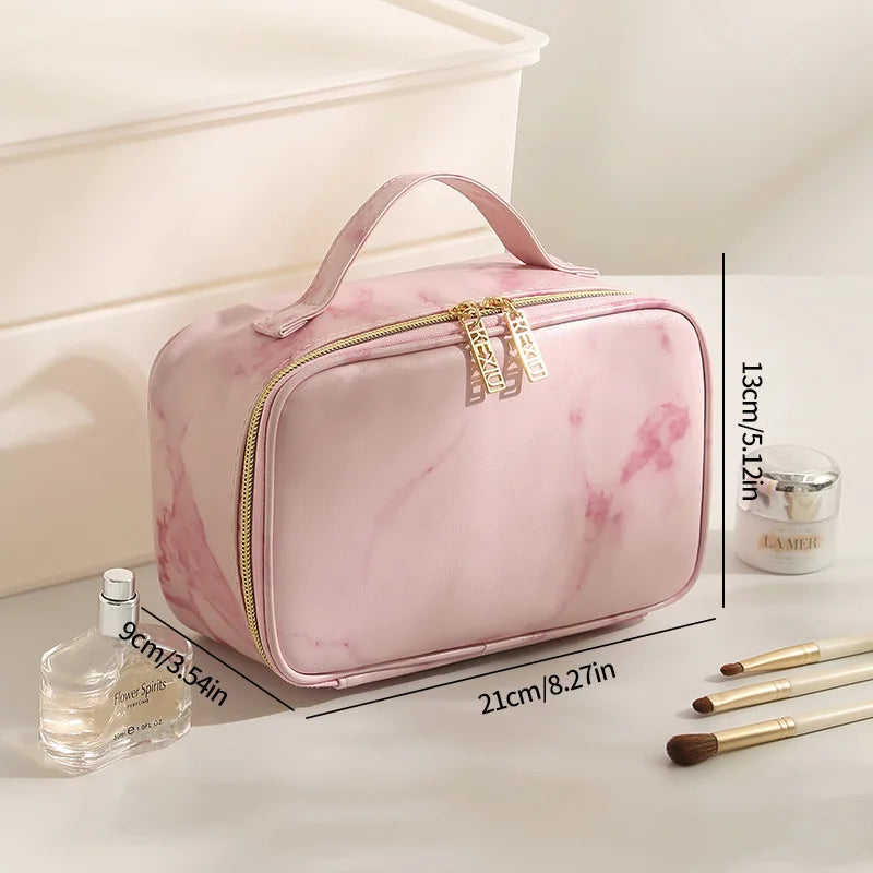 Classic Croc-Texture Handbag – Sophisticated & Functional