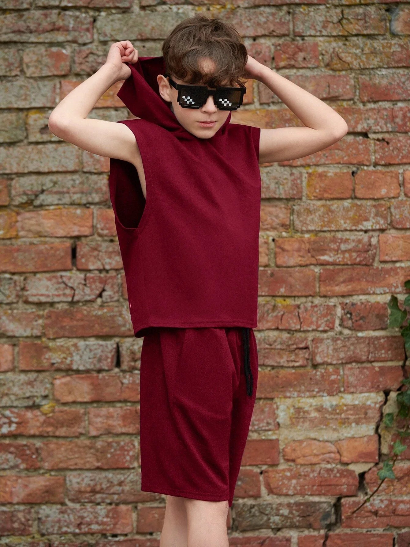 Boys’ Sleeveless Hoodie Set – 2-Piece Summer Outfit