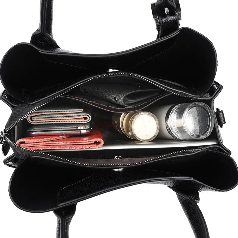 Classic Croc-Texture Handbag – Sophisticated & Functional