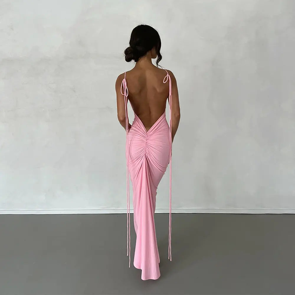 Elegant Backless Evening Dress – Available in Lilac & Black