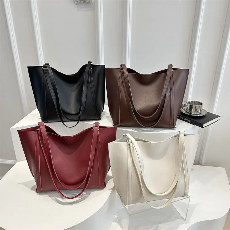Minimalist Large Shoulder Tote – Elegant & Everyday-Friendly