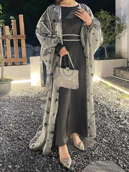 ✨ Elegant Evening Set – Satin Dress with Shimmering Embroidered Cape